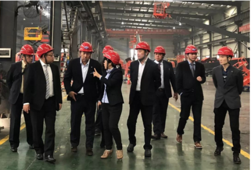 三亿体育官网,湖南车载式高空作业平台 三亿体育官网,湖南车载式高空作业平台